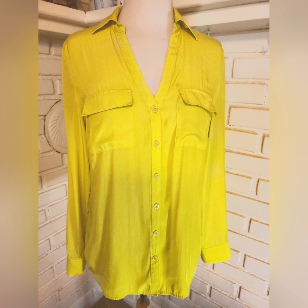 Yellow button down sz S